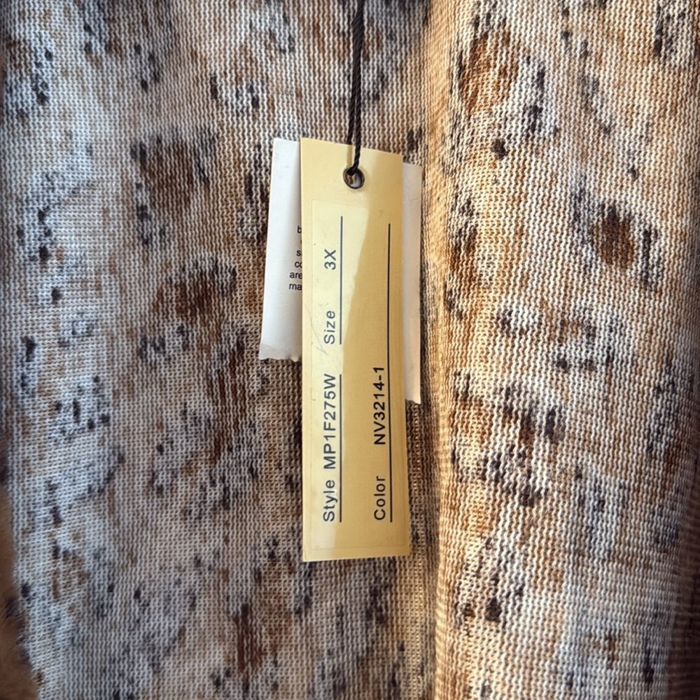 Melissa Paige Animal Print jacket Macy's Backstage Tag. New With Tags - Picture 3 of 4